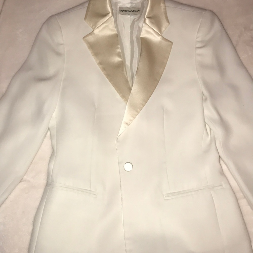 White suit top